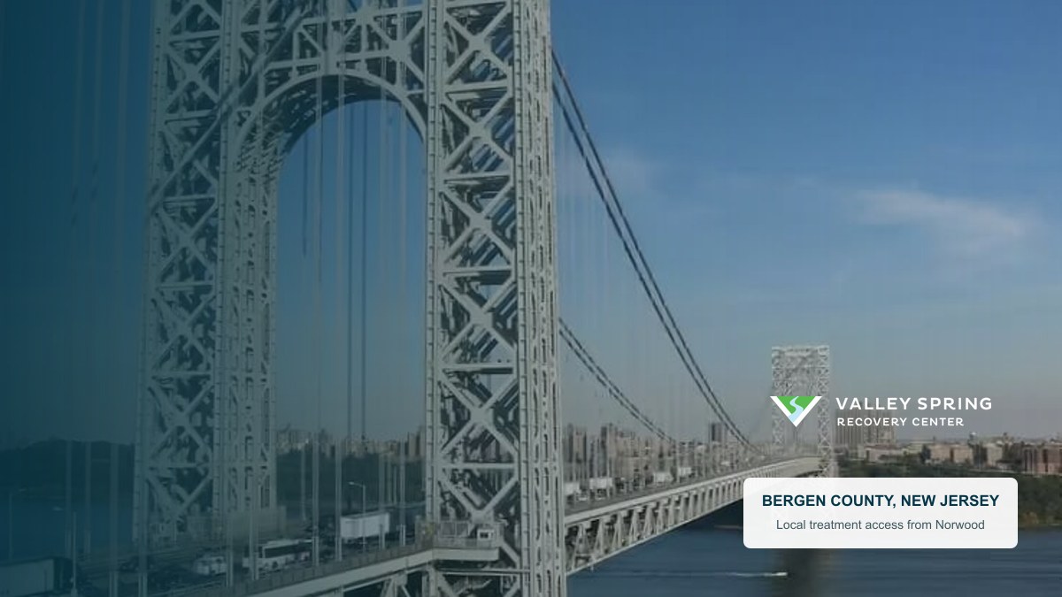 George Washington Bridge and Hudson River with Valley Spring branding for Bergen County, New Jersey addiction treatment access