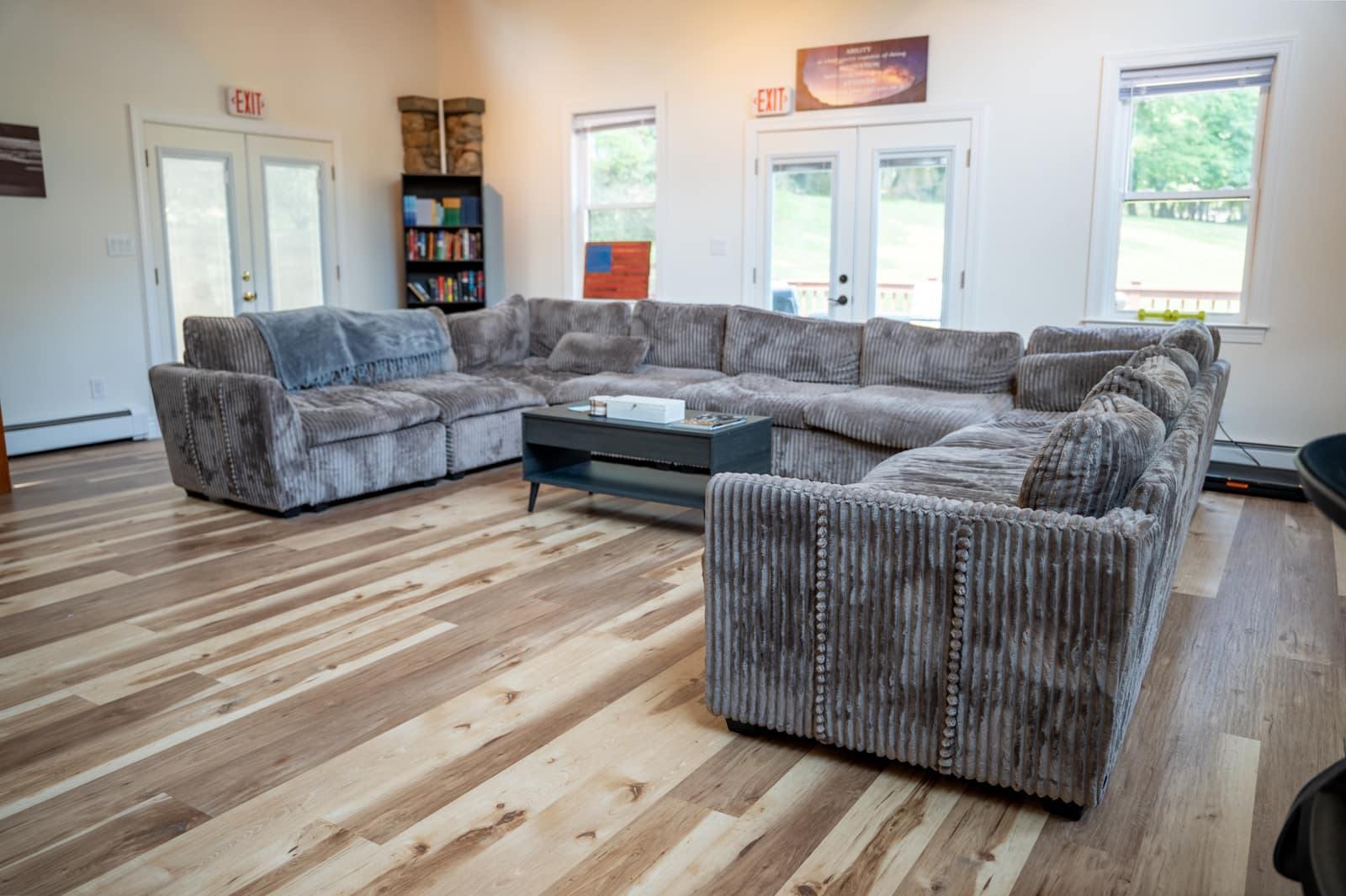 Living room of a Valley Spring partner sober living home in Old Tappan, New Jersey Living room of a Valley Spring partner sober living home in Old Tappan, New Jersey