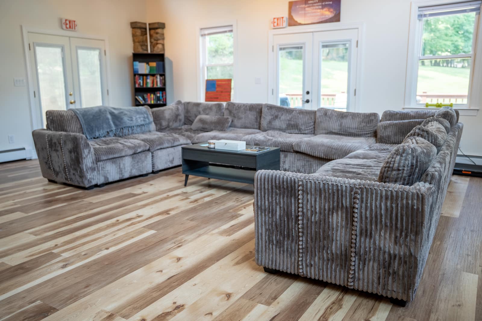 Living room of a Valley Spring partner sober living home in Old Tappan, New Jersey Living room of a Valley Spring partner sober living home in Old Tappan, New Jersey
