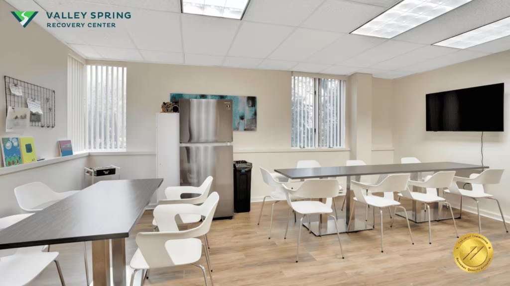 Valley Spring Recovery Center Awarded Accreditation from The Joint Commission And CARF