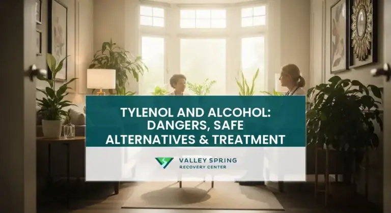 Tylenol and Alcohol: Dangers, Safe Alternatives & Treatment